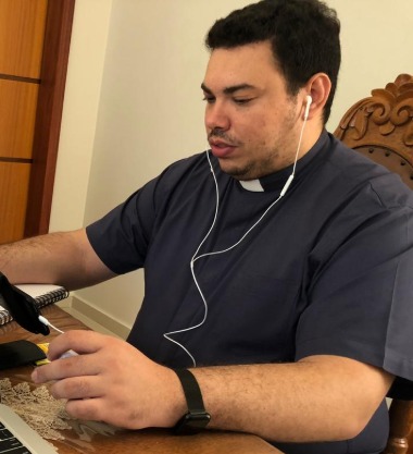 Reunião Virtual com Referênciais da Comunicação Religiosa do Paraná