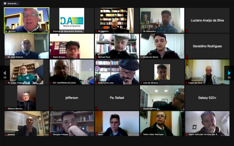 Padres da Diocese de Apucarana fazem Retiro Espiritual Online