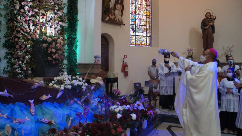 A Diocese de Apucarana celebrou com muita intensidade o Dia da Padroeira do Brasil