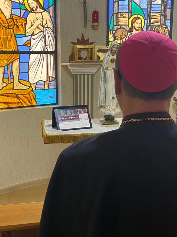 Ato de Consagração ao Imaculado Coração de Maria, em unidade com os bispos e o Papa Francisco 