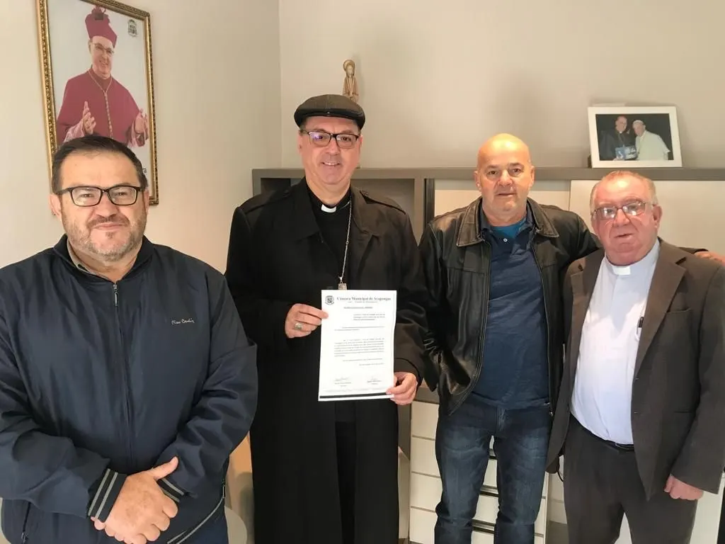 Dom Carlos agora é Cidadão de Arapongas 