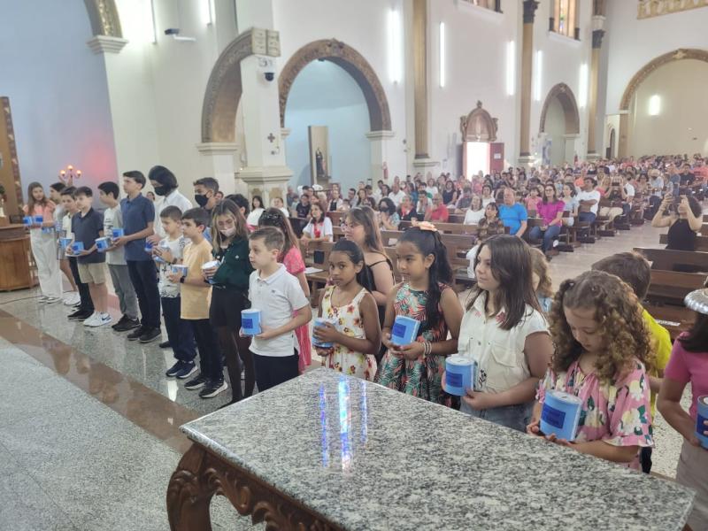 Campanha do Cofrinho na Catedral