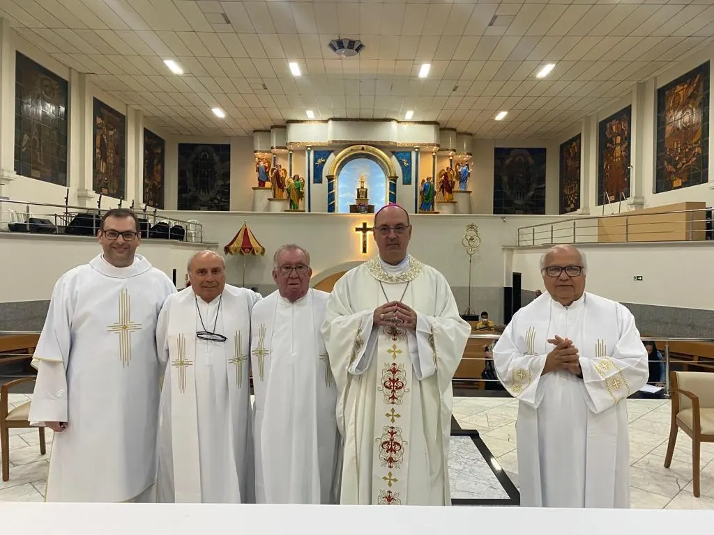 Missa no Santuário Divino Pai Eterno - GO