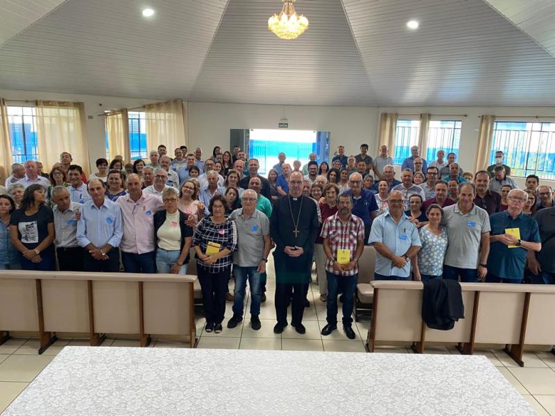 Dom Carlos estudou com os diáconos a Carta Apostólica Desiderio Desideravi, do Papa Francisco