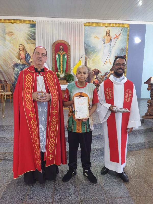 Rafael foi crismado por Dom Carlos José 