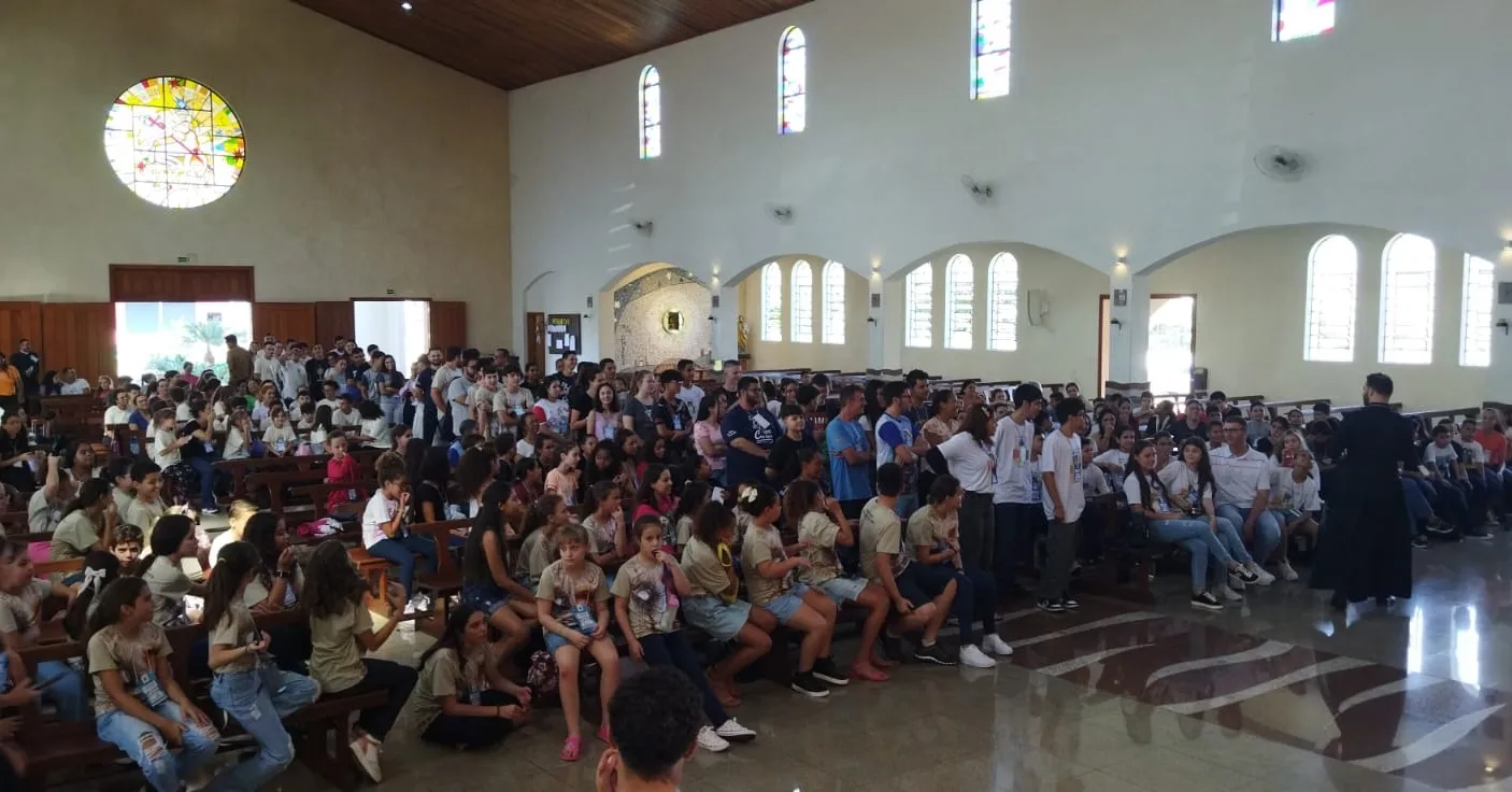 São João do Ivaí recebeu quase 500 coroinhas 