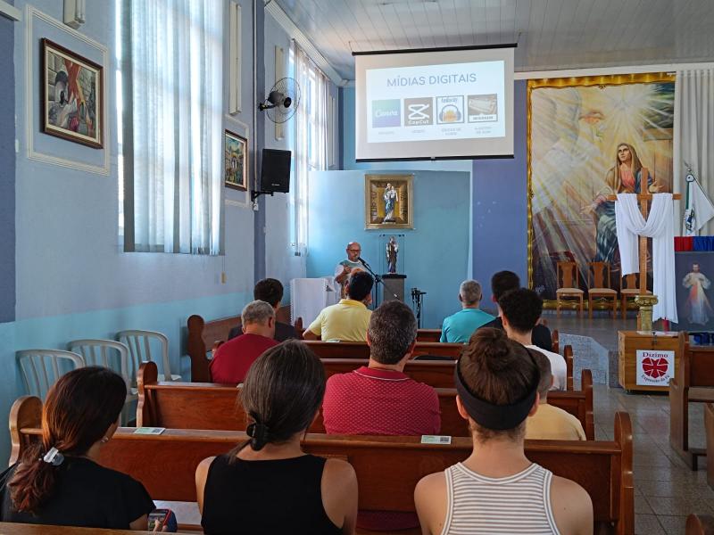 Mídias Digitais, editor de fotos, vídeo e áudio 