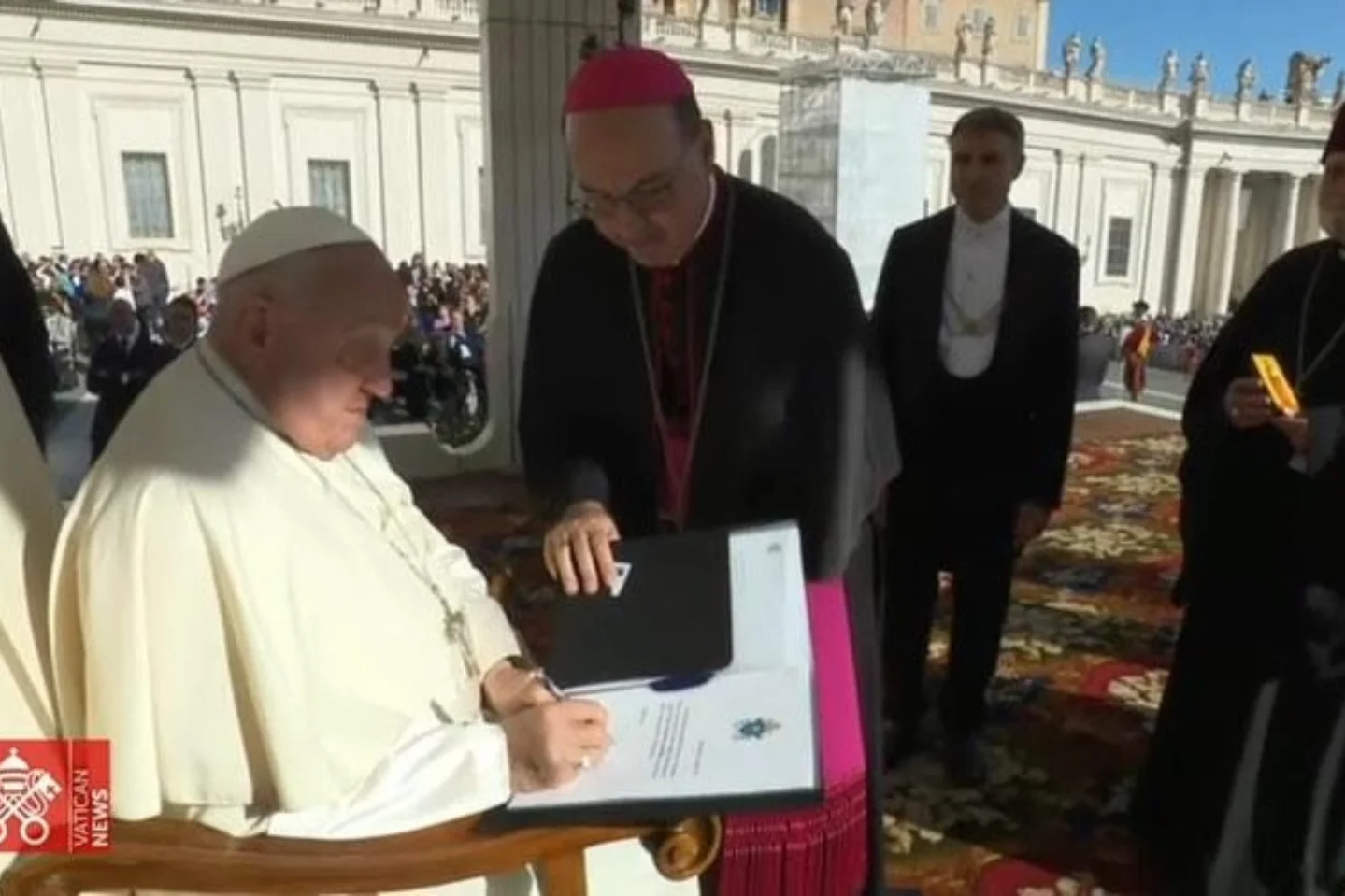 Título de Catedral Basílica Menor Nossa Senhora de Lourdes 