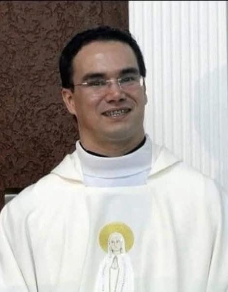 Pe. Vanderlei dos Santos Amorim