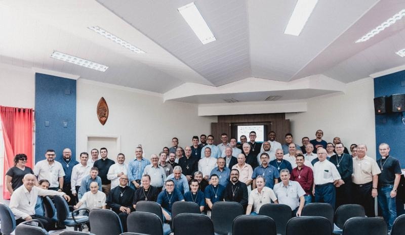 Encontro com o clero de Apucarana