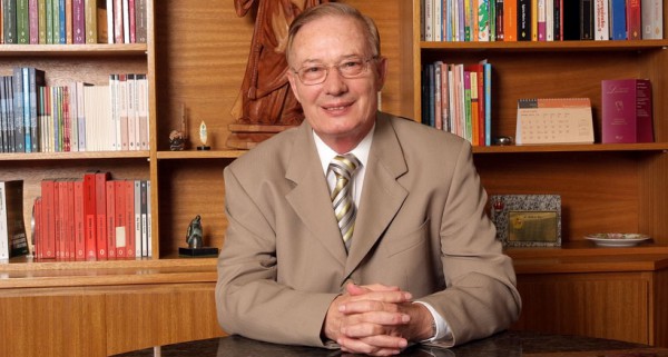 Morre Frei Antônio Moser