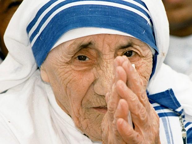 Vaticano confirma canonização de Madre Teresa de Calcutá