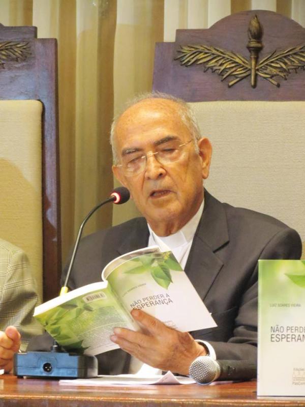 DOM LUIZINHO LANÇA SEU SEGUNDO LIVRO: 