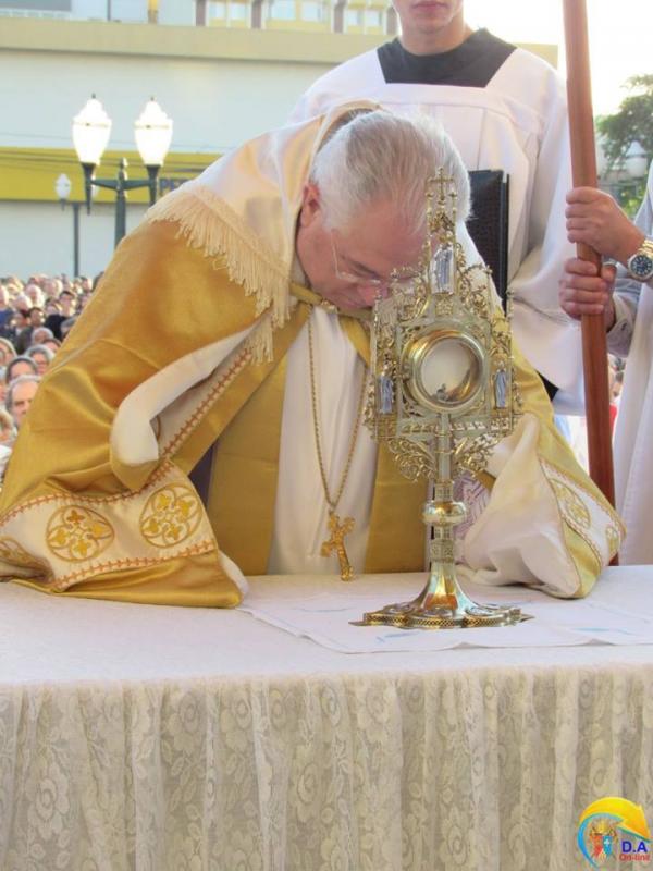 Corpus Christi 2017 reúne milhares de fiéis   