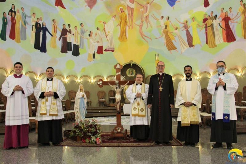 Abertura do Mês Mariano e de Consagração da Diocese de Apucarana ao Imaculado Coração de Maria 